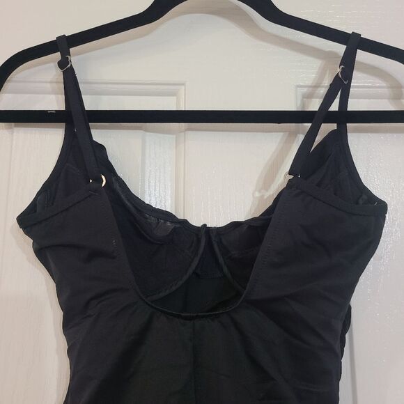 Miraclesuit Shirred Black Wired Built in Bar One Piece Swimsuit Size 12 - Picture 5 of 8